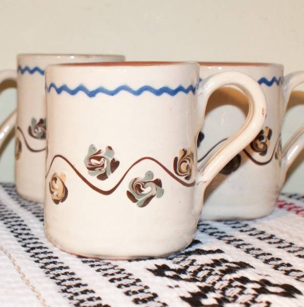 Cana de ceai cu modele romanesti - bobocei (150 ml)
